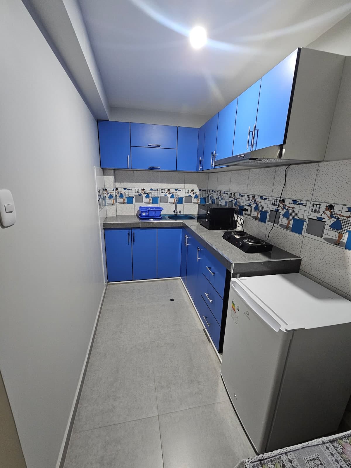 Apartment 8 private kitchenette